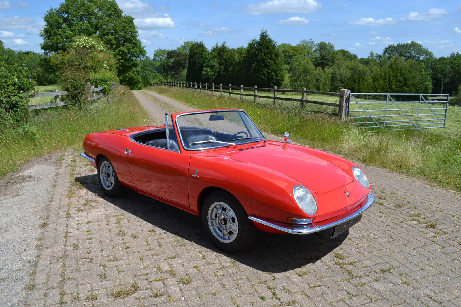 Classifieds Find Super rare 1967 Fiat 850 Spider S1