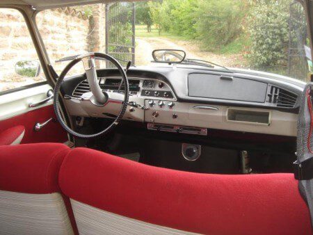 1967 Citroen DS21 interior shot showing dashboard.