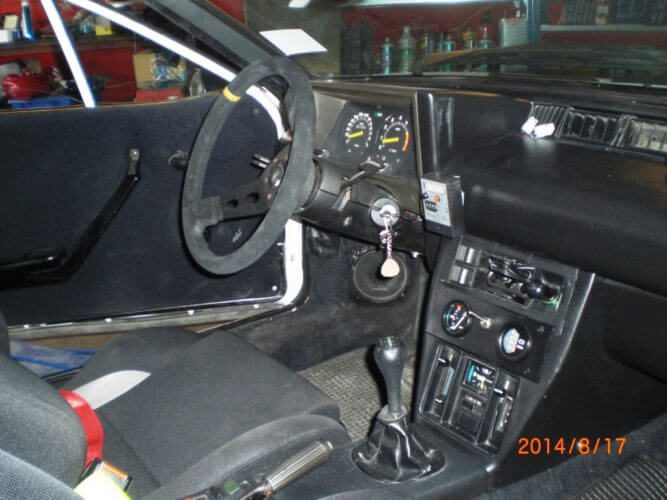 Lancia Rally 037 interior