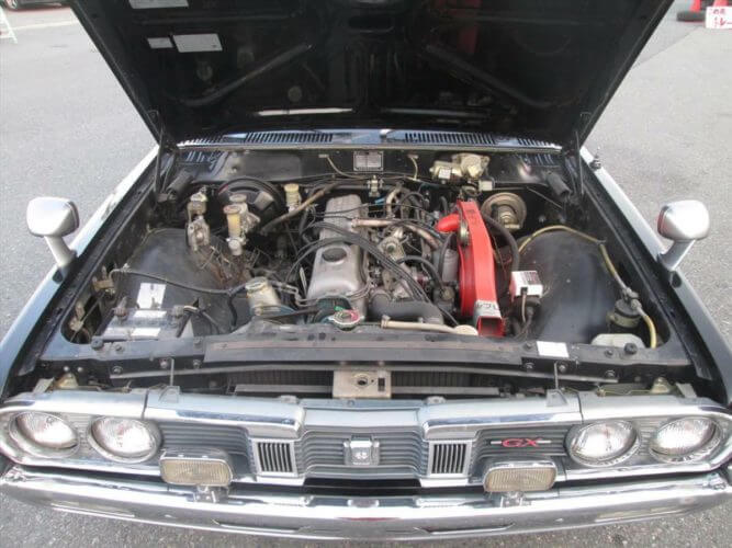 1974 Nissan Cedric GX 230 engine bay