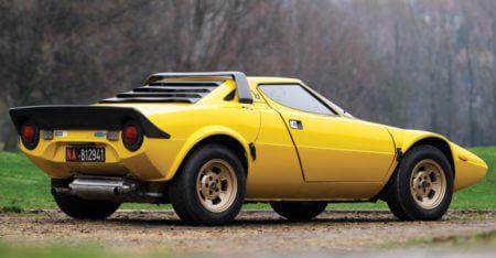 Rear side view of a Lancia Stratos HF Stradale