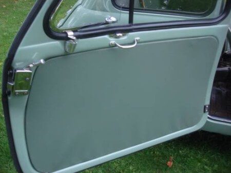 1957 Fiat 500 Vetri Fissi door