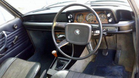1975 BMW 1502 interior