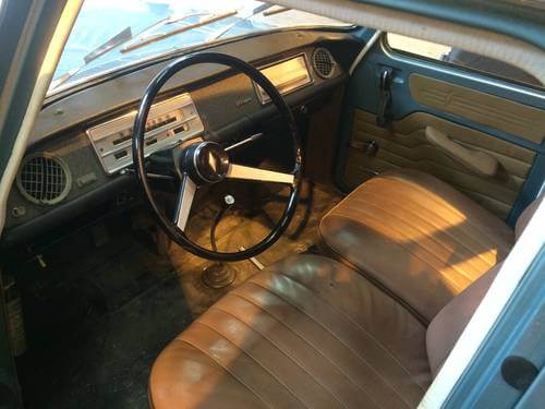 1964 Renault 8 Gordini interior