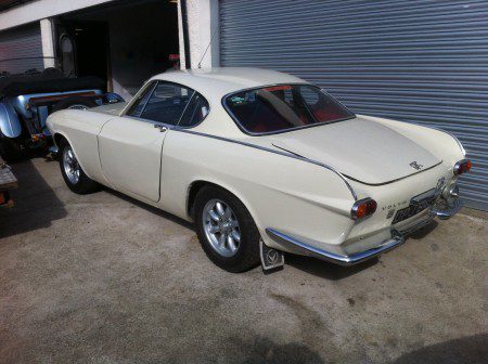 1964 Volvo P1800S rally car