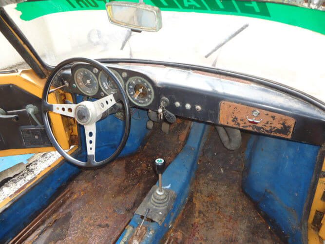 1963 Cisitalia 850 GT Spider interior