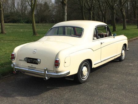 1959 Mercedes 220s Coupe