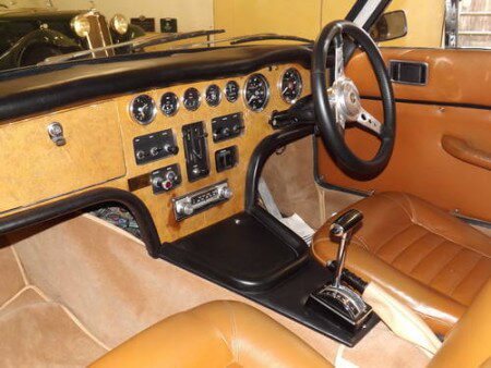 1971 Gilbern Invader Mk2 interior