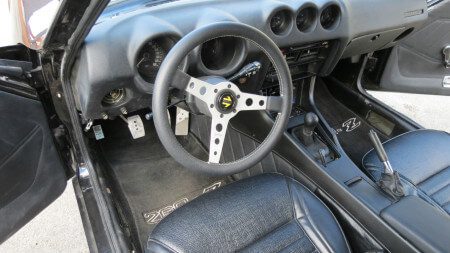 1974 Datsun 260Z interior