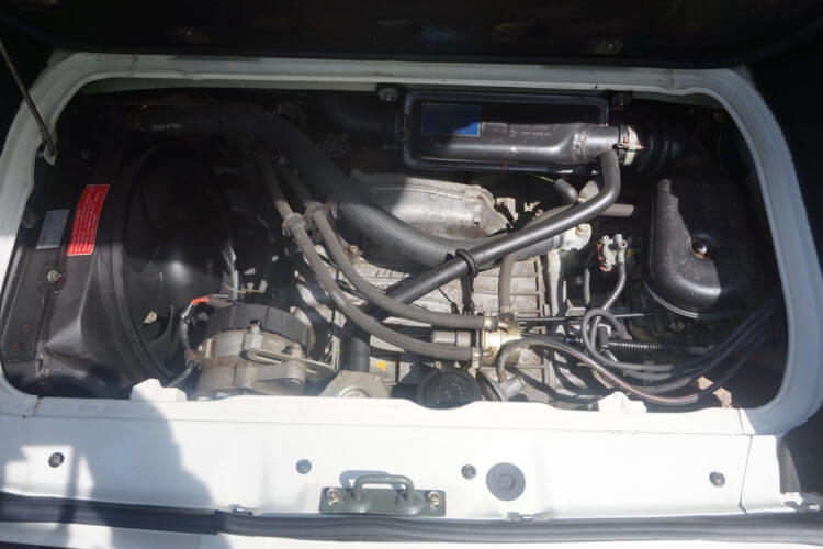 1990 Fiat 126 BIS engine bay