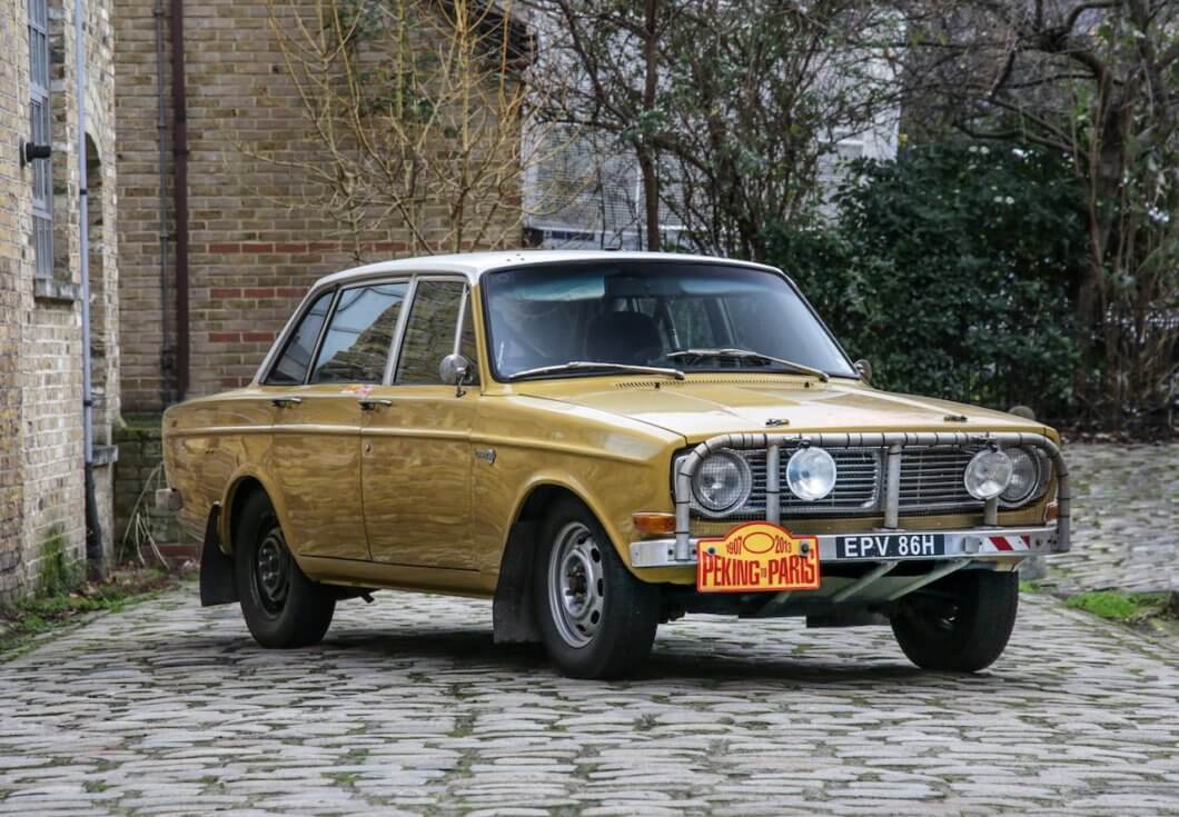 Pandemic patient auctions Volvo 144 to aid hospital that saved his life