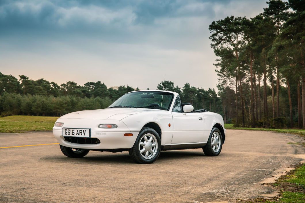 Mazda extends MX-5 parts resto programme to Mk1 Euro owners