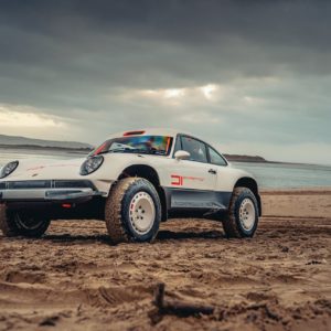 Singer unveils stunning 911 All-terrain Competition Study