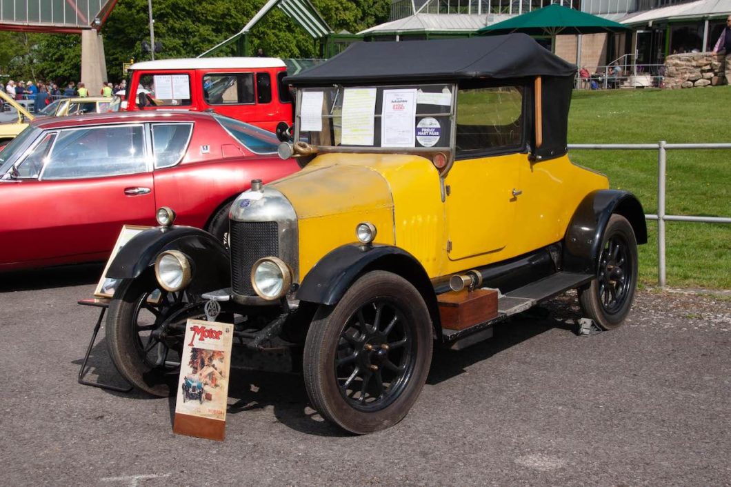 Spring Autojumble at Beaulieu opens in 2 weeks time