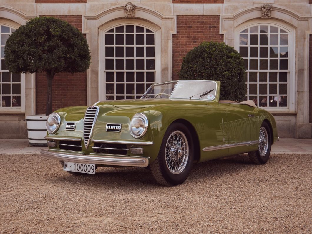 Quick Guide to Buying a Vintage Car: Tips and Considerations