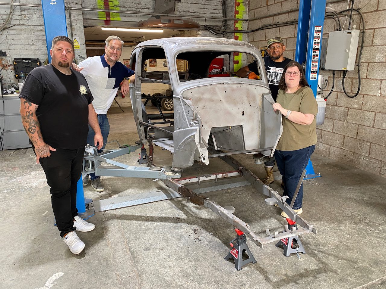 New Car SOS Series 12 Interview exclusive de Tim et Fuzz