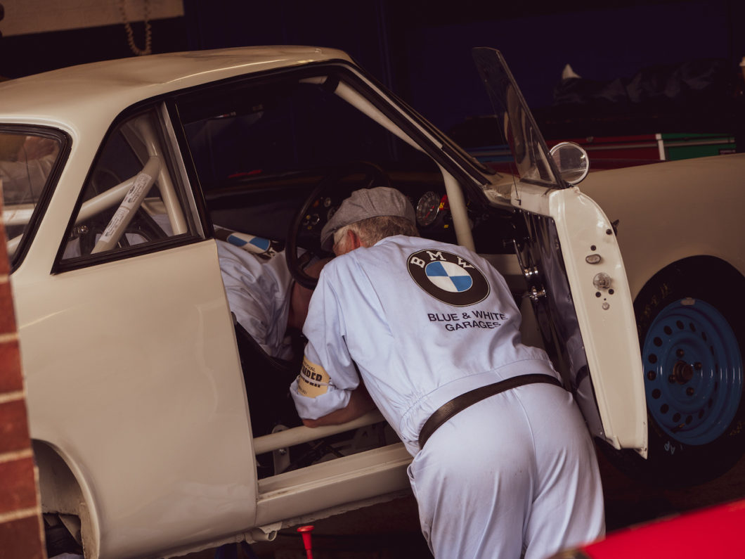 The Advantages of Using a Certified Collision Repair Facility