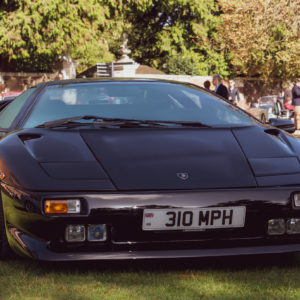 The Perks Of Buying A Used Luxury Car