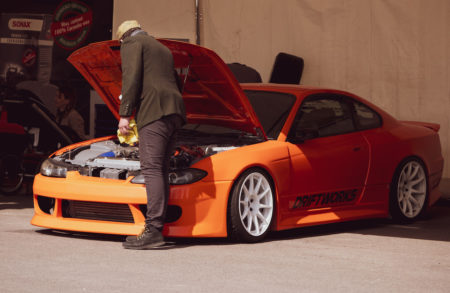 1262 - Owning Car Doesnt Make You Mechanic - 01