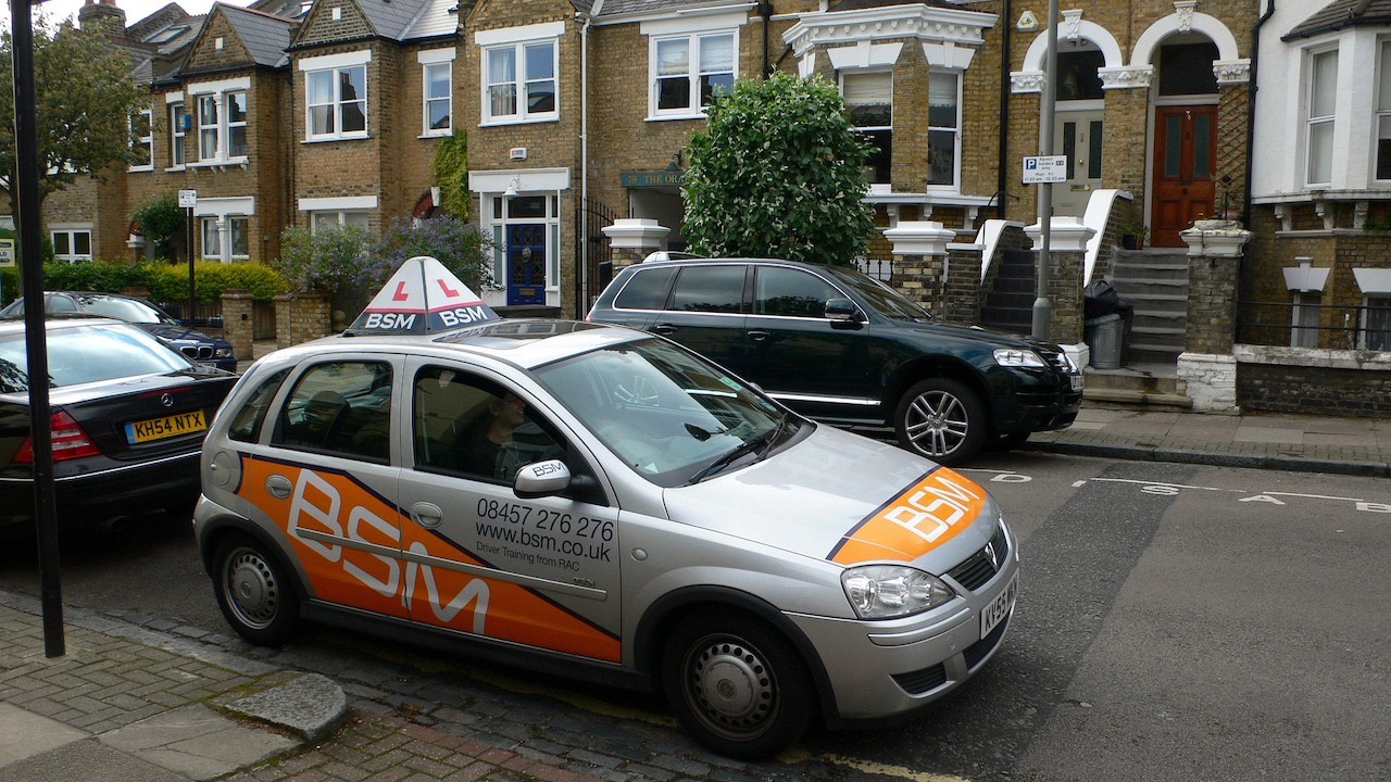 N and L Plates for Beginner Drivers: Everything You Need to Know